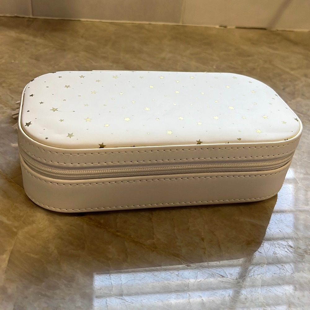 Rachel Zoe rectangle jewelry travel case